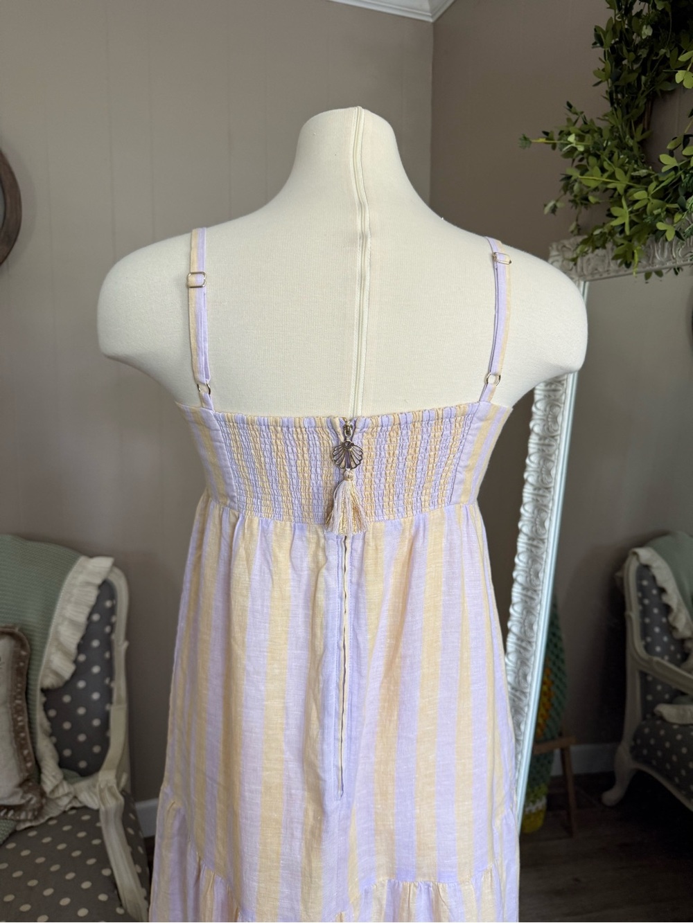 Lilly Pulitzer • Javanne Linen Maxi Dress - Picture 15 of 16